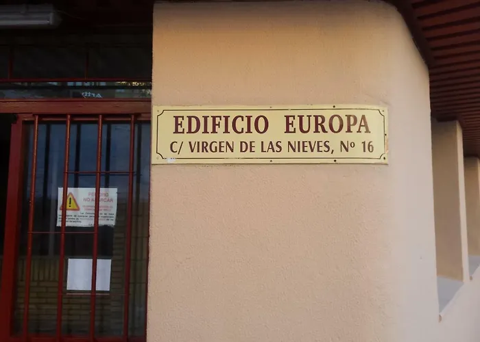 Edificio Europa Con Vistas Al Veleta